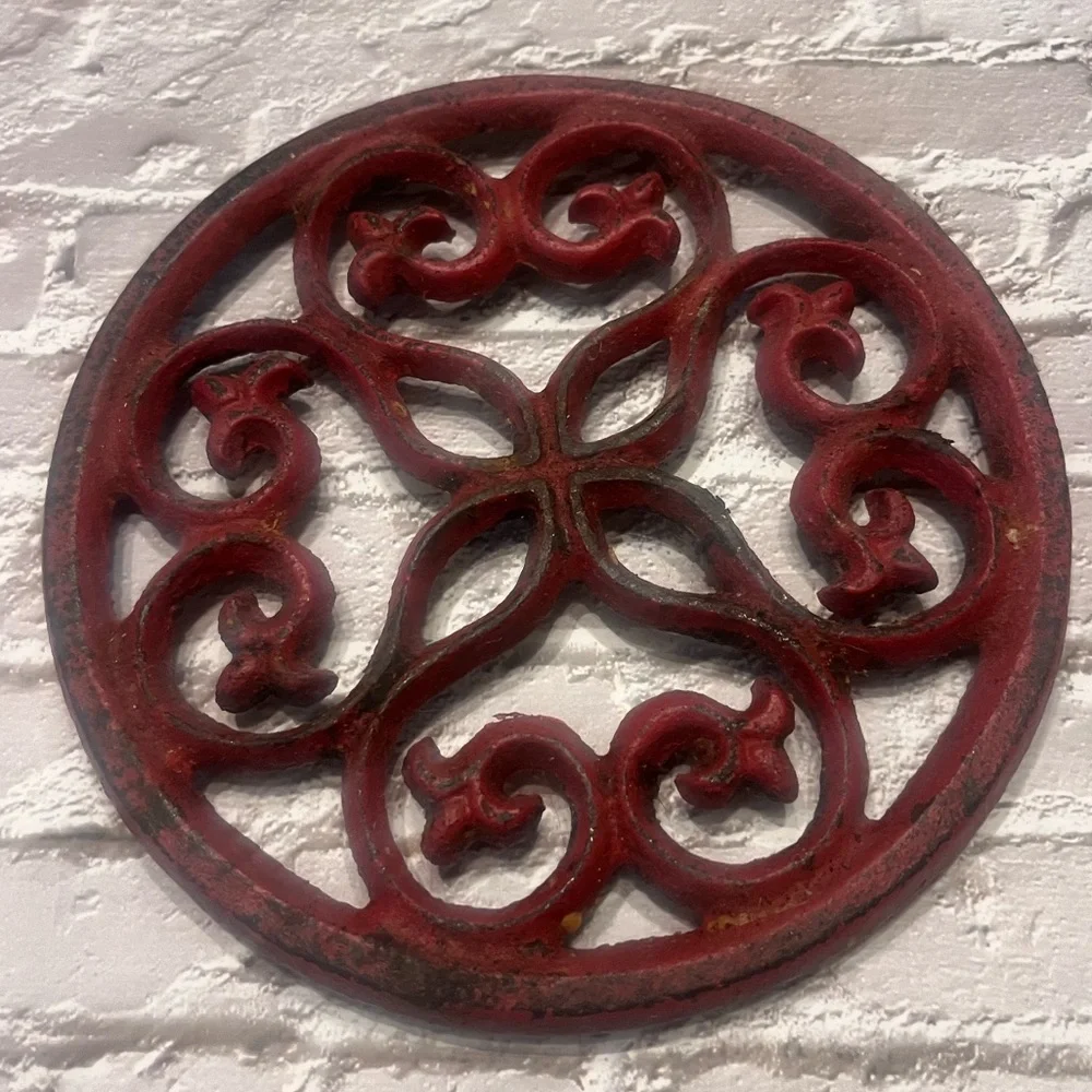 2 Cast Iron Hot Plates